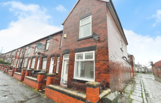 Modernisation in Bolton photo